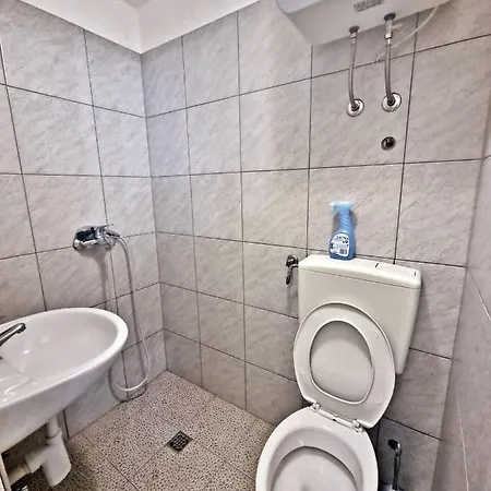 Irena With Terase End Private Parking Apartament *